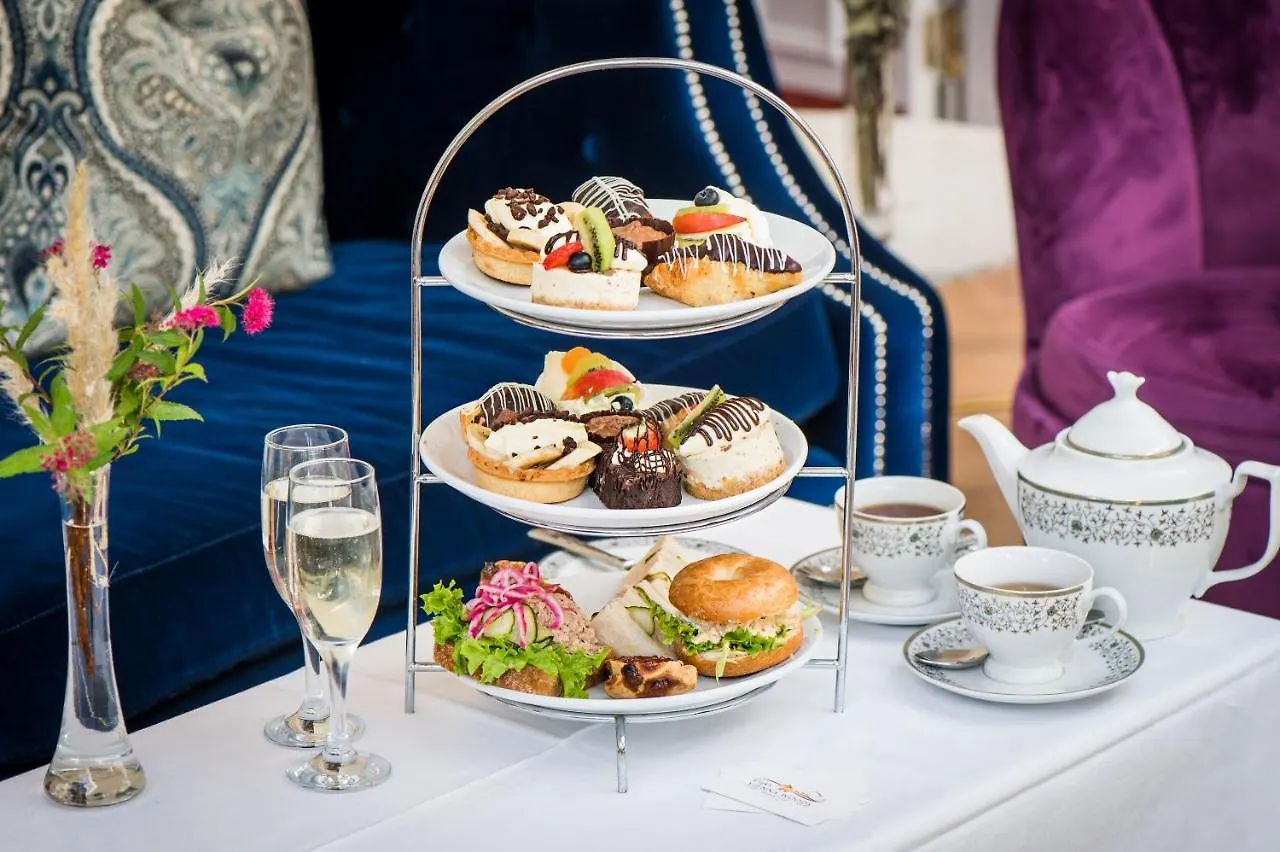 ****  Cork'S Vienna Woods Hotel & Villas Irsko
