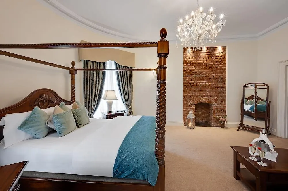 Cork'S Vienna Woods Hotel & Villas