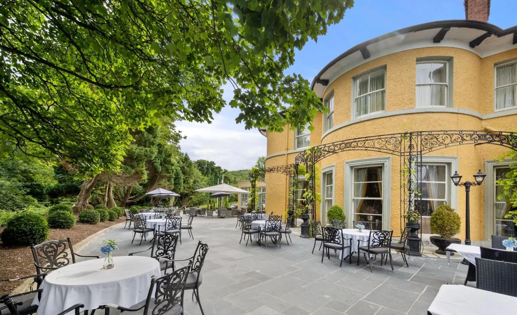 Cork'S Vienna Woods Hotel & Villas