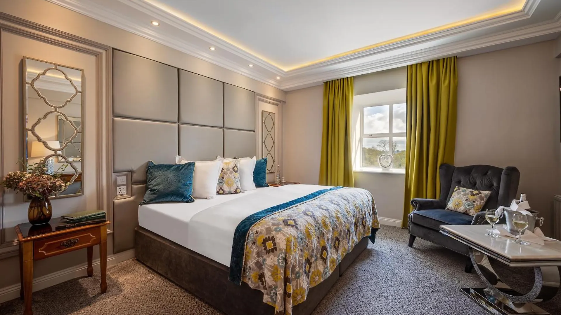 Cork'S Vienna Woods Hotel & Villas