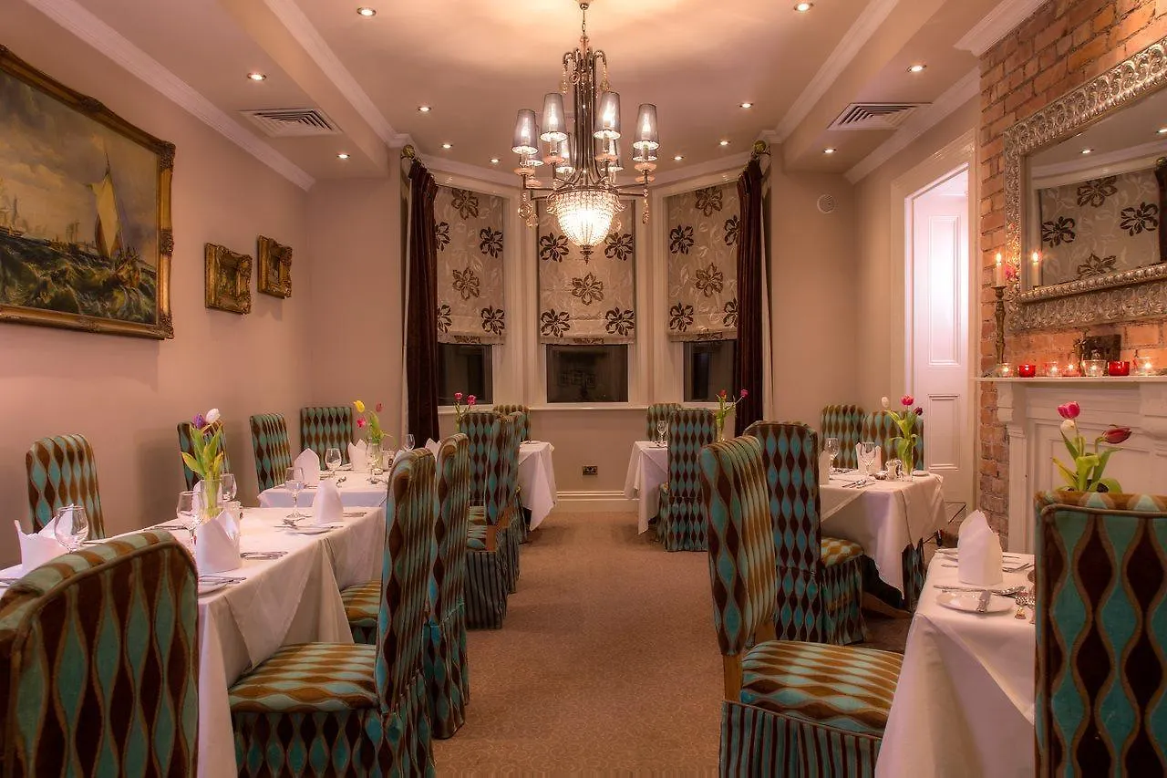 Cork'S Vienna Woods Hotel & Villas