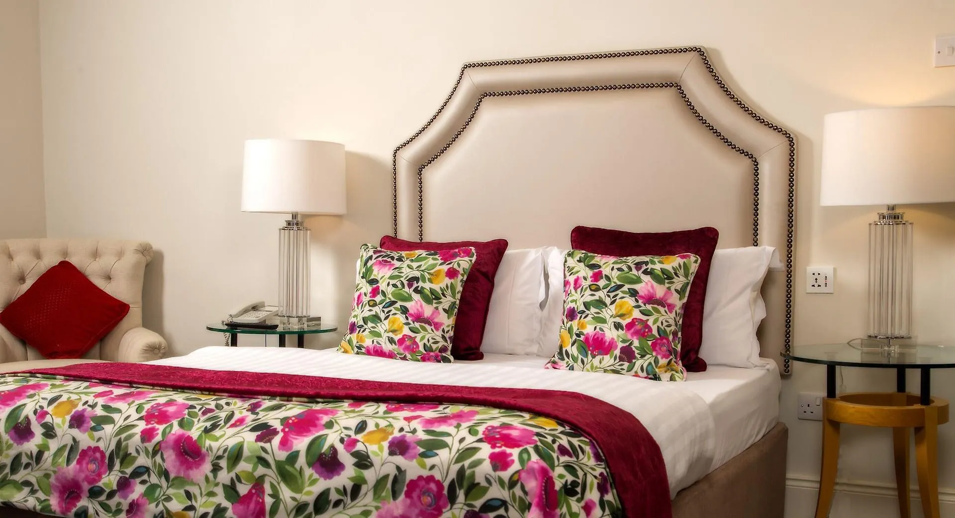 Cork'S Vienna Woods Hotel & Villas 4*, Cork