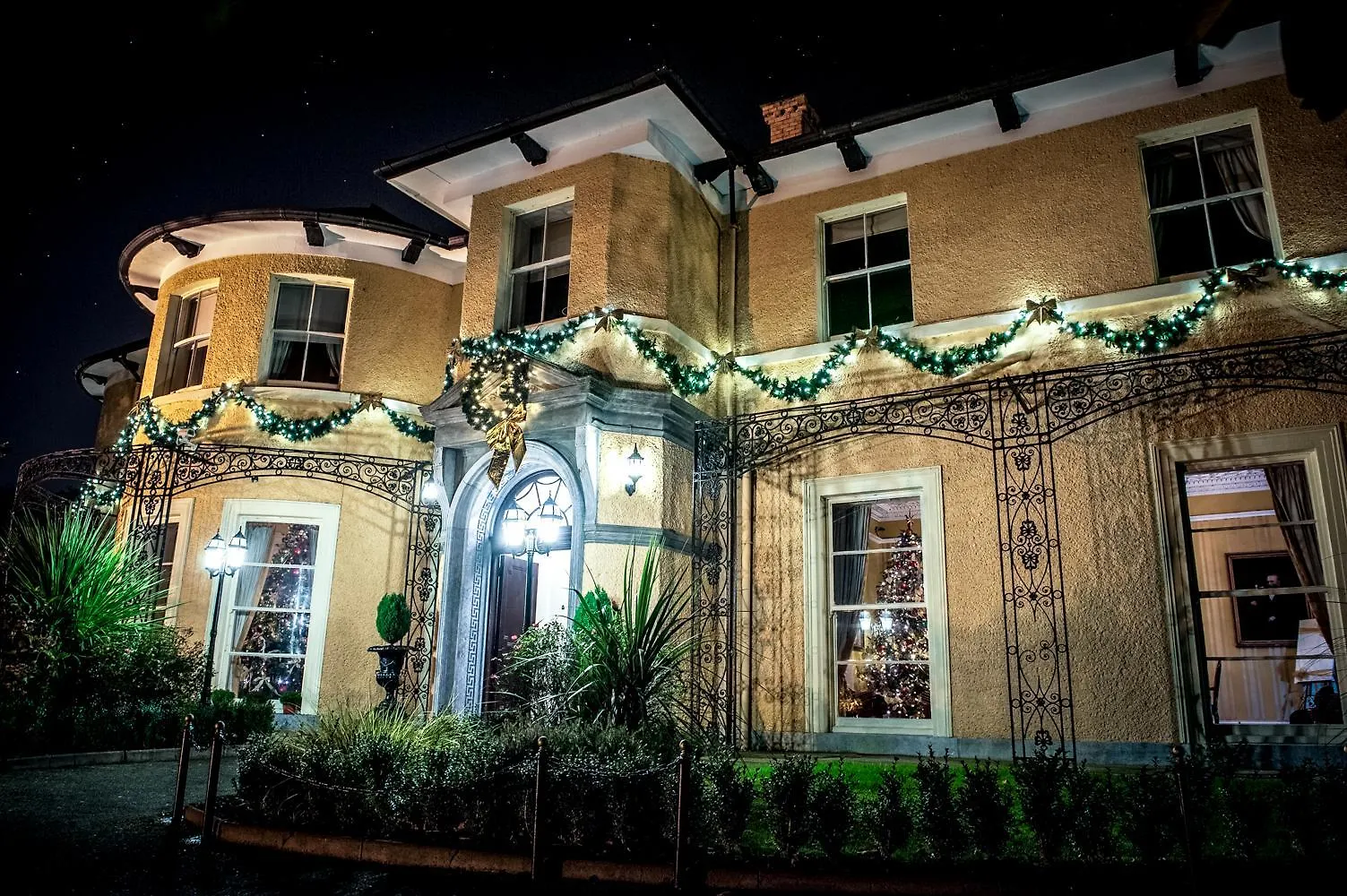 Cork'S Vienna Woods Hotel & Villas